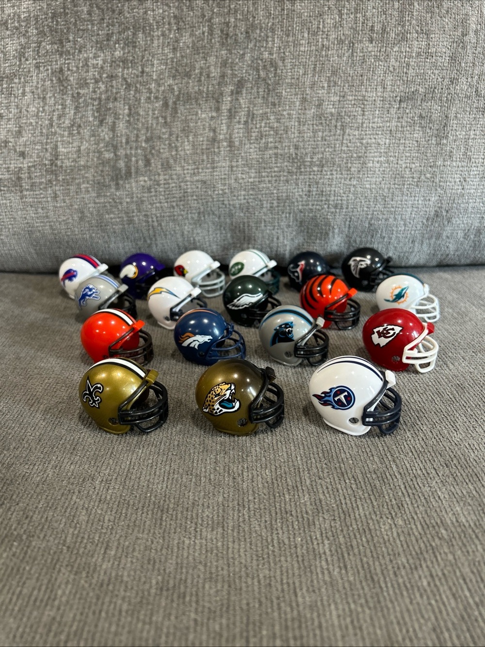 Riddell Lot Of 18 Mini Pocket Pro Football Helmets NFL